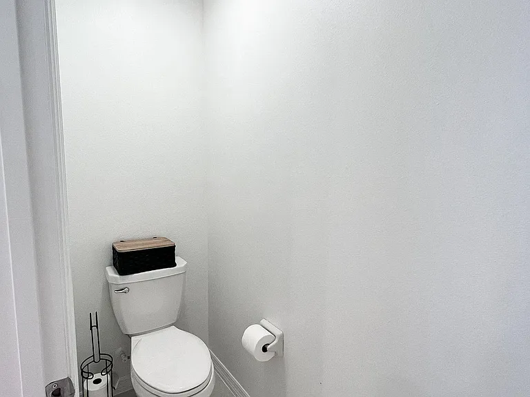 36420 Garden Wall Way — Photo 32