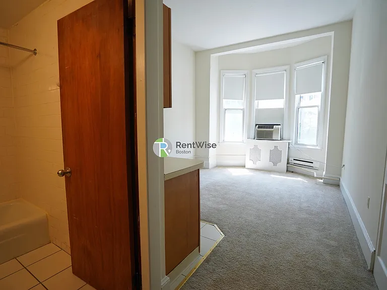 1223 Beacon St #105 — Photo 1
