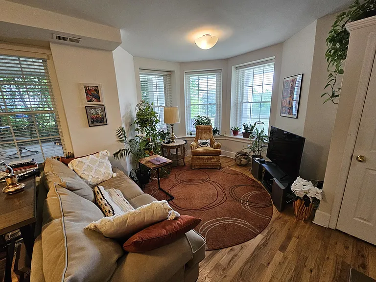 1326 River Rd #2 — Photo 3