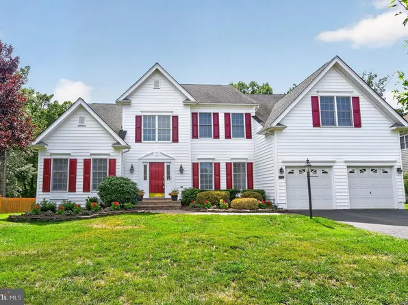 5252 Jacobs Creek Pl, Haymarket, VA 20169