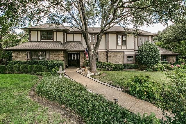 1st image of 3213 Overland Dr