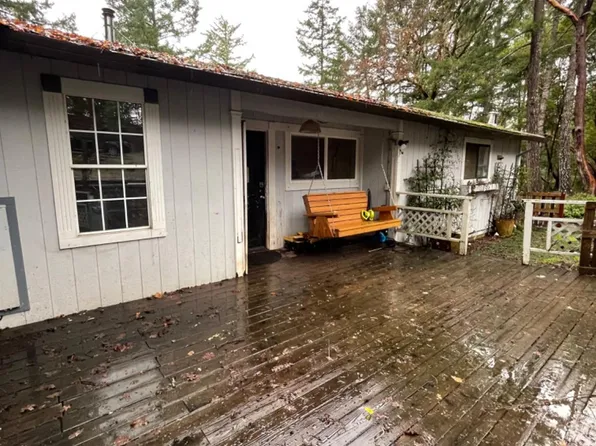 25098 Sherwood Road, Willits, CA 95490