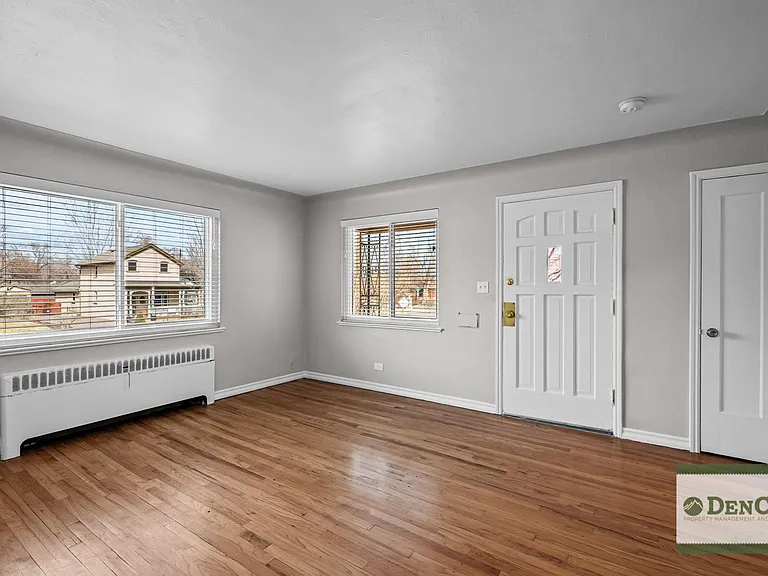 4295 Hooker St — Photo 8