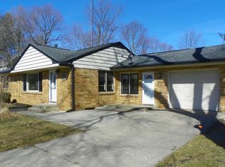 489 W Napier Ave, Benton Harbor, MI 49022