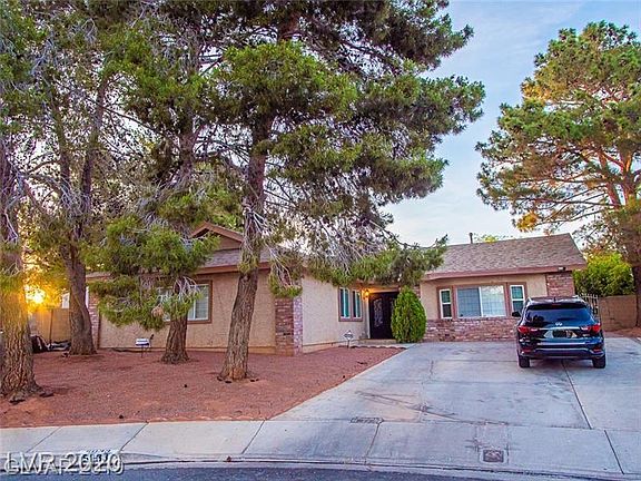 2nd image of 5033 Saluda Cir