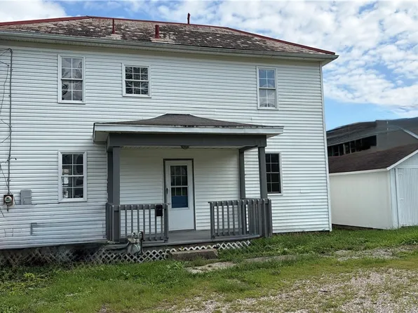 1311 Bristol St, Zanesville, OH 43701