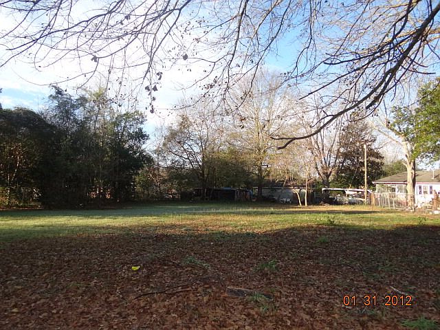 2nd image of 18 Branch St