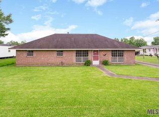 57931 Borruano Dr, Plaquemine, LA 70764