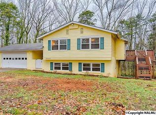 10003 Hampshire Dr SE, Huntsville, AL 35803