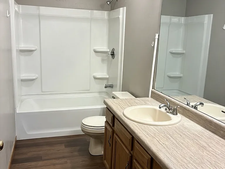 4327 Hadley Ct — Photo 9