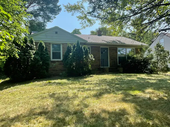 2339 S Cleveland Ave, Saint Joseph, MI 49085