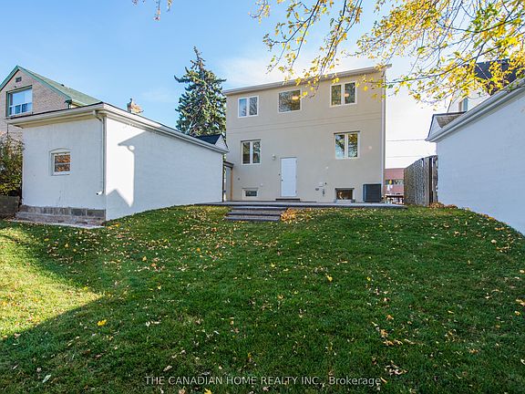 5th image of 8 Clearview Hts #Basement