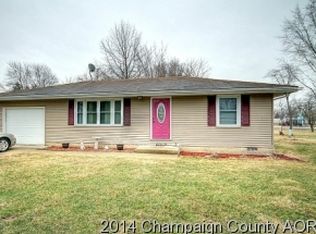 3 Elmwood Dr, Fisher, IL 61843