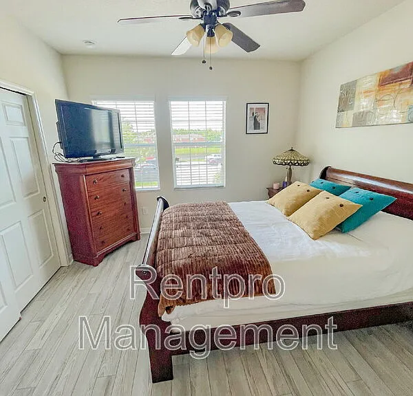 11567 84th Street Cir E #105 — Photo 14