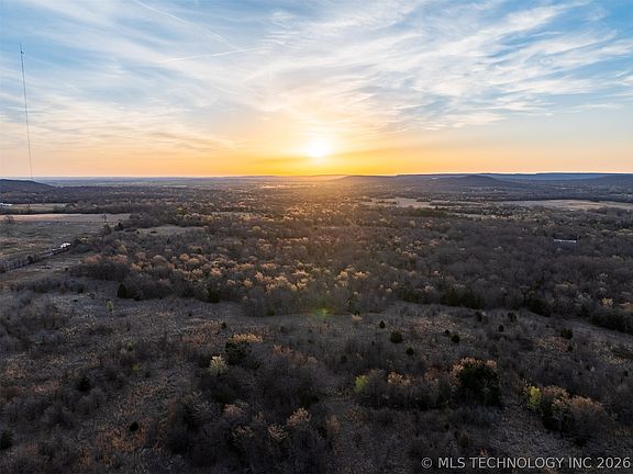 2nd image of 3 E 1110th Rd