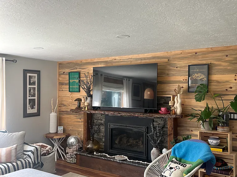 982 Jessie Ave — Photo 12