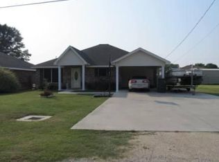 708 Kem St, Patterson, LA 70392