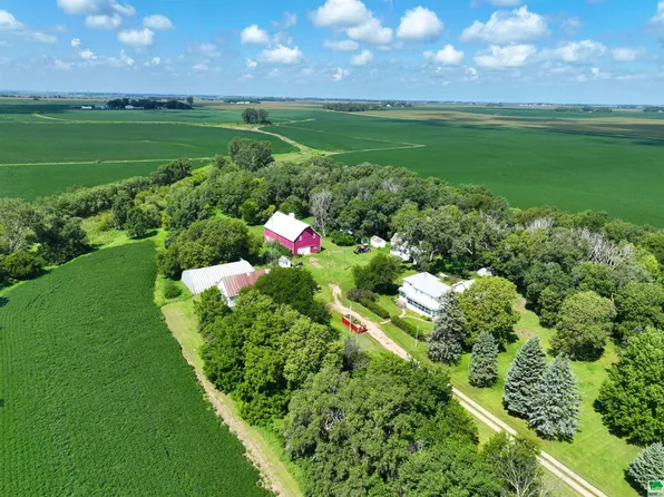 31943 475th Ave, Elk Point, SD 57025