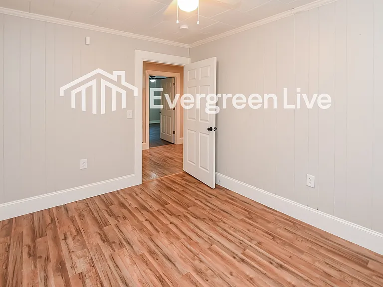 400 Westover Ave — Photo 7