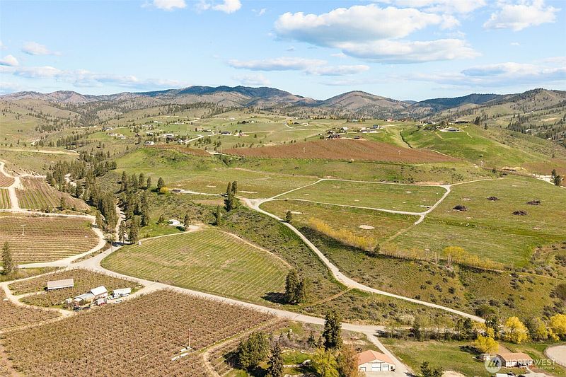 4th image of 55 Swanson Gulch Road