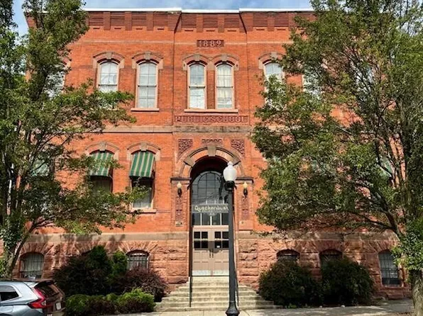 206 N Pearl Street #104, Albany, NY 12207