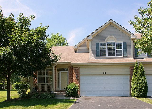 1st image of 22 N Silverton Ct