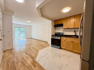 87 Granite St #3A, Brooklyn, NY 11207
