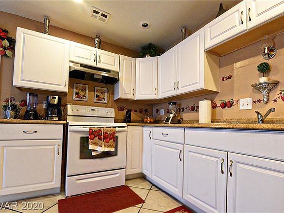 4th image of 6609 Alta Dr