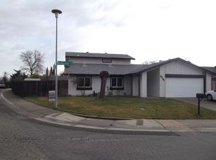 8201 Newbridge Way, Citrus Heights, CA 95610