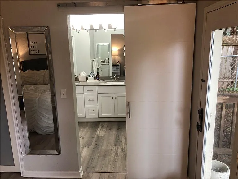 21825 Tallahassee Ave — Photo 15