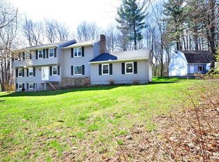 177 Robin Dr, Collinsville, CT 06019