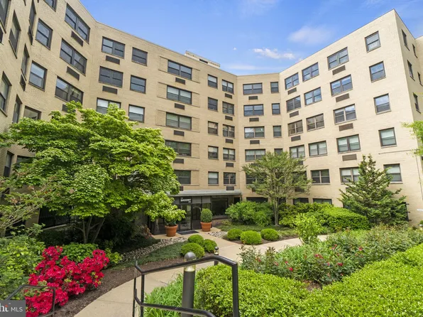 1801 Clydesdale Pl NW #422, Washington, DC 20009