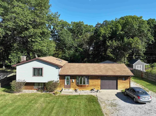3640 E Debby Dr, Knox, IN 46534