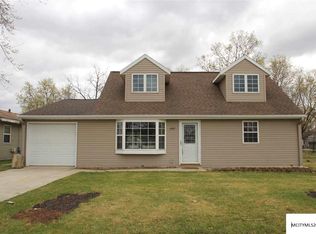 1007 17th St NE, Mason City, IA 50401