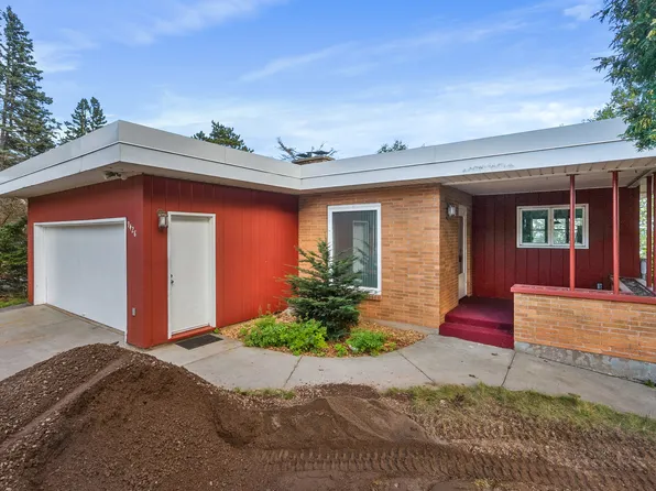 9426 Congdon Blvd, Duluth, MN 55804