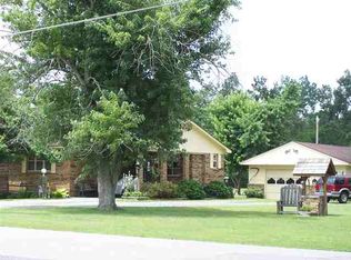 3265 Old Husbands Rd, Paducah, KY 42003