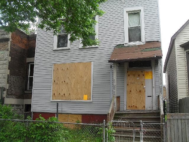 1st image of 4135 W Gladys Ave