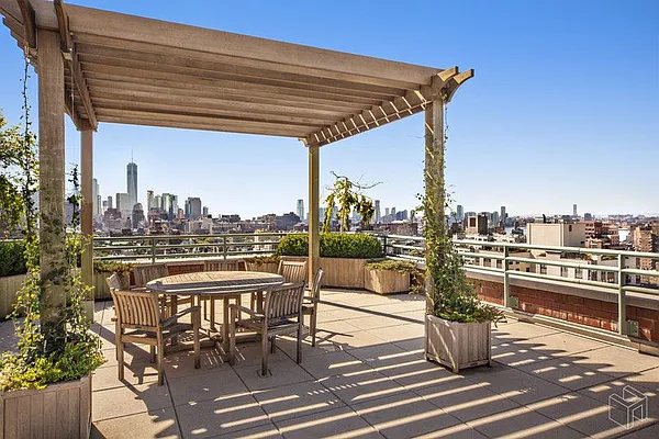 Sold by Halstead Real Estate | media 10