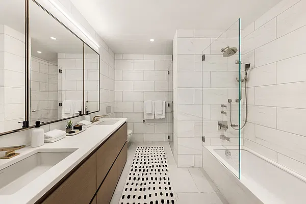 Rented by SERHANT. | media 15