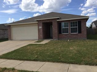 9016 Penny Ln, Fort Worth, TX 76123