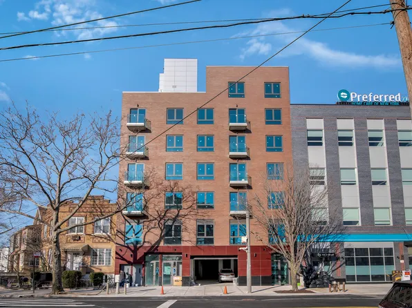 Mapleton I Condominium