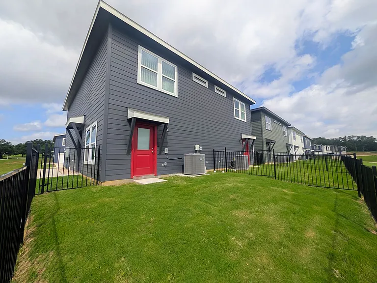 3501 E Renfro St #616 — Photo 3