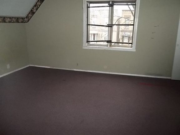 4th image of 2537 S Lawndale Ave
