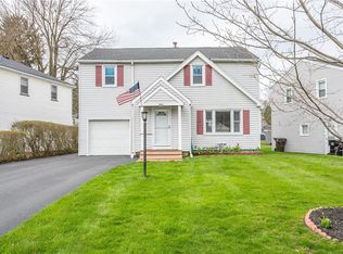 644 Tarrington Rd, Rochester, NY 14609