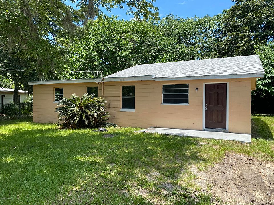1st image of 10522 Ithaca Dr