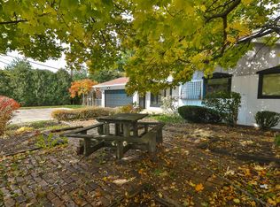 4520 Guilford Rd, Rockford, IL 61107