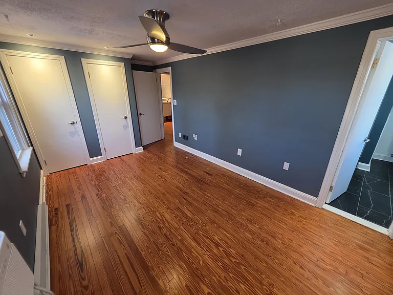 201 S Cherry Grove Ave #2 — Photo 22