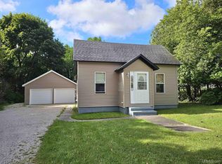 803 Manistique Ave, Manistique, MI 49854