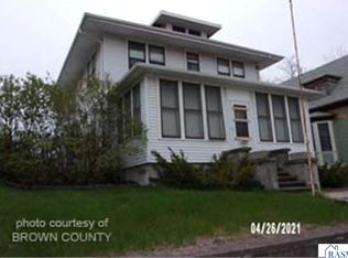 422 S Broadway St, New Ulm, MN 56073