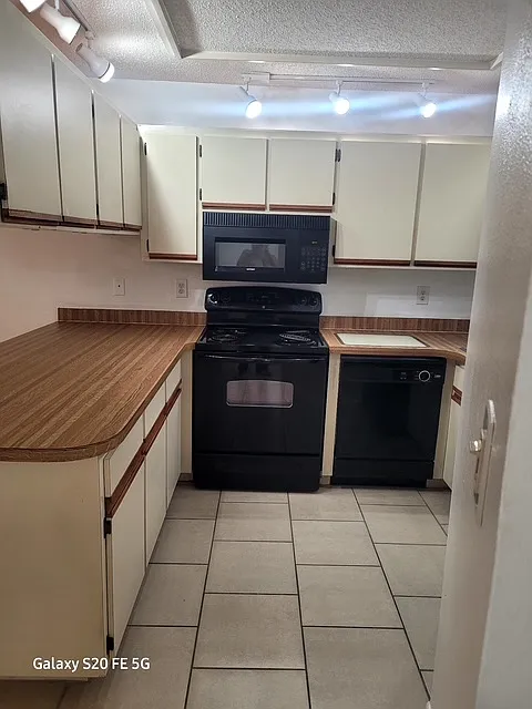 1 bed, 650 sqft, $1,000 — Photo 2
